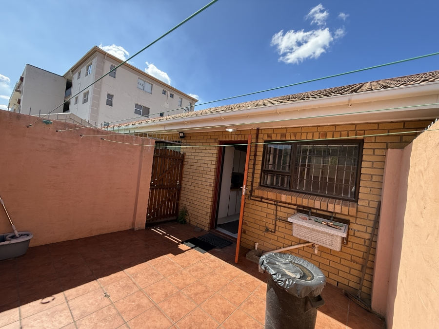 3 Bedroom Property for Sale in Hartenbos Central Western Cape